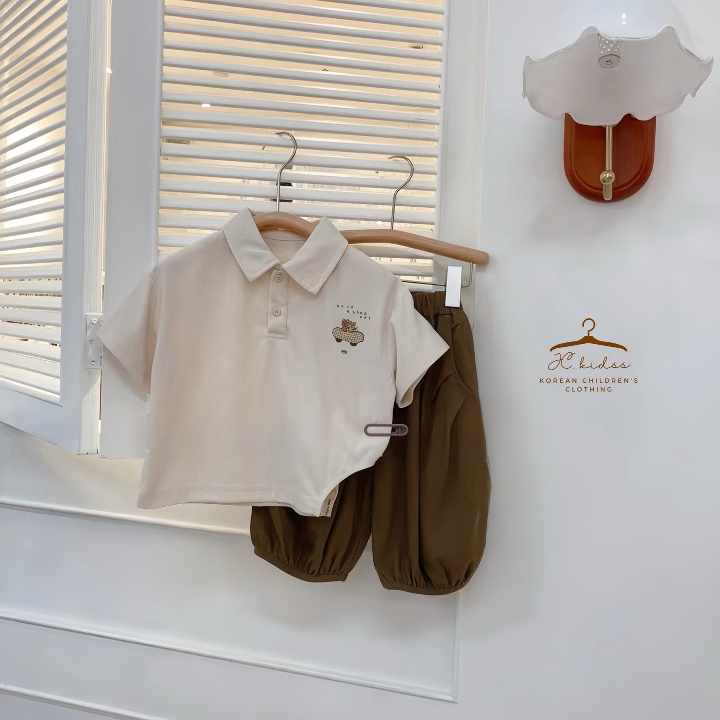 RBT87 杏色Polo上衣