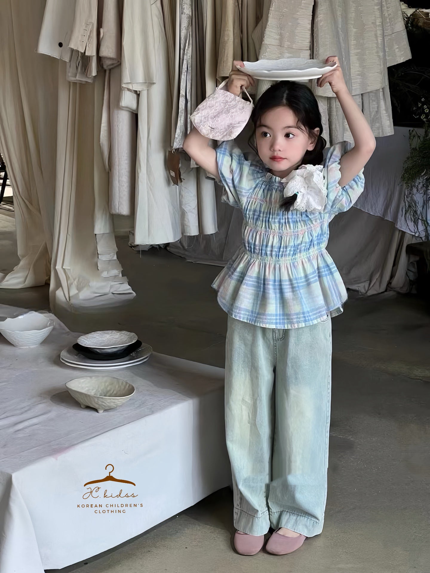 HLJ10 淺藍色直筒牛仔褲