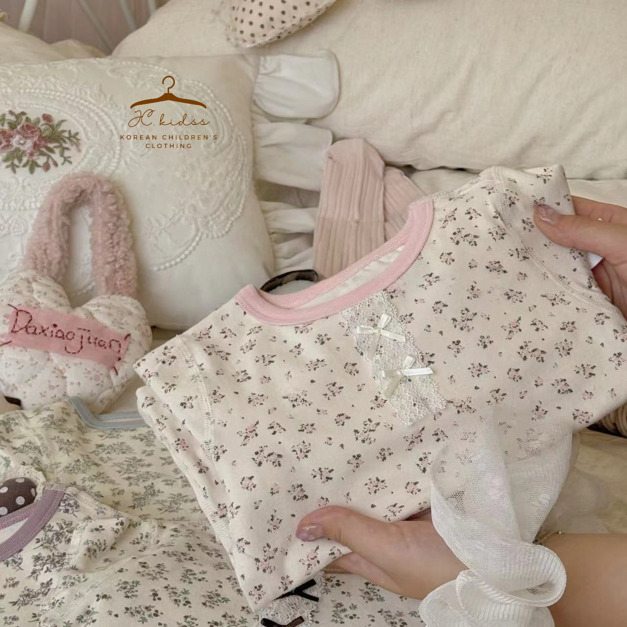 HW102 粉色碎花家居服