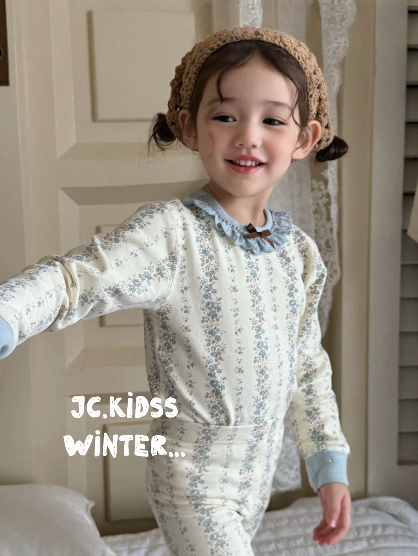 HW218 藍色碎花家居服(厚版)