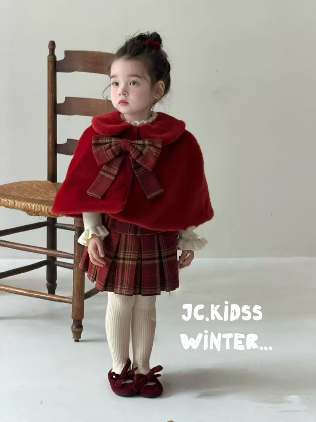 YKGS560 格仔披肩百摺裙套裝