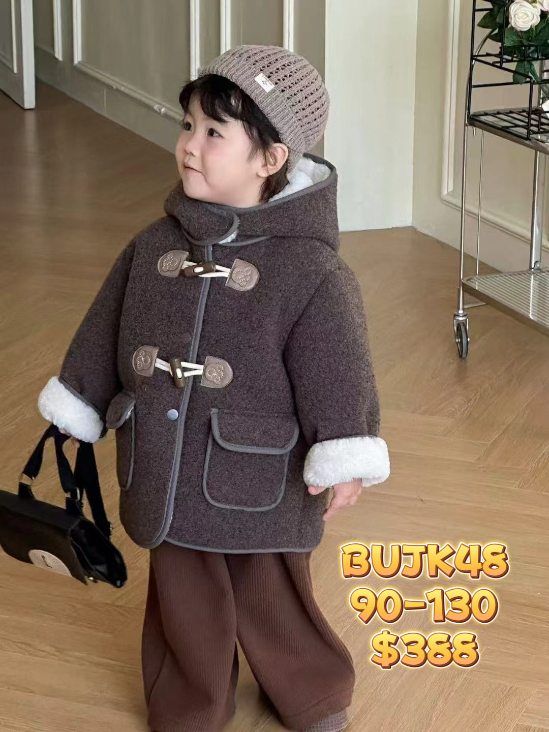 BUJK48 炭灰色毛毛外套連背囊