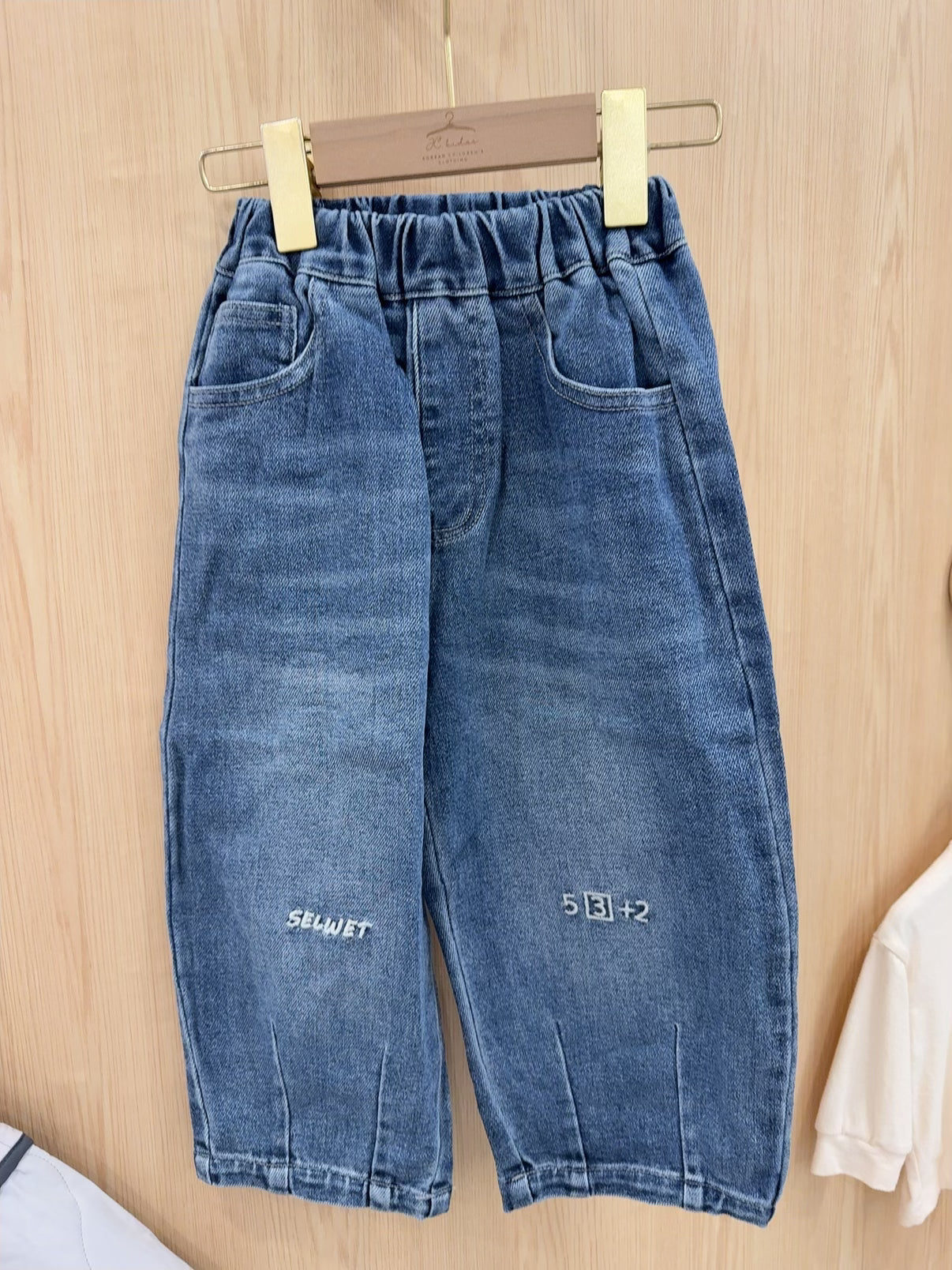 RBJ126 迷你字母牛仔褲