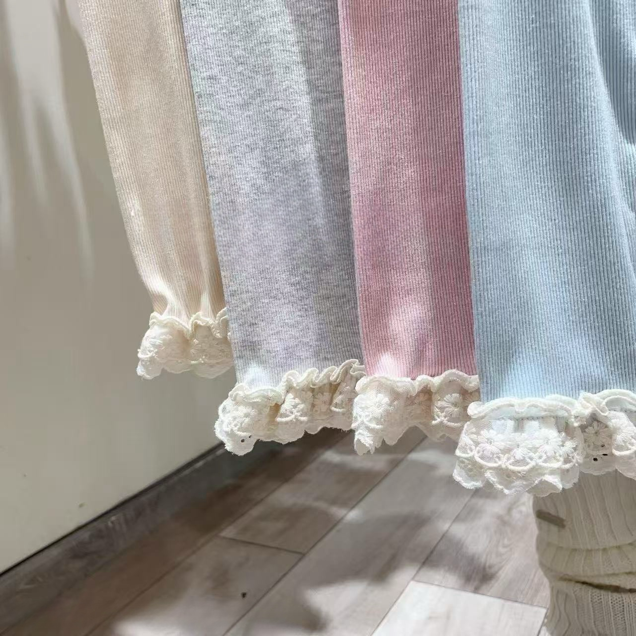 蕾絲RUFFLES LEGGING - 嬰幼兒童裝