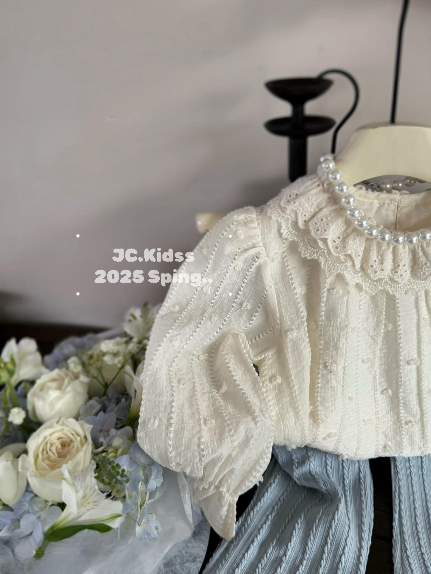 米白直紋通花領上衣 - 嬰幼兒童裝