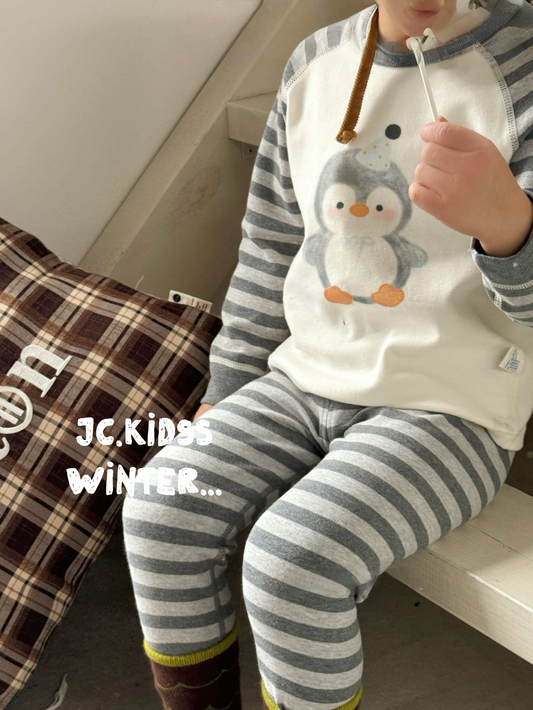 HW220 橫間企鵝家居服（厚版）