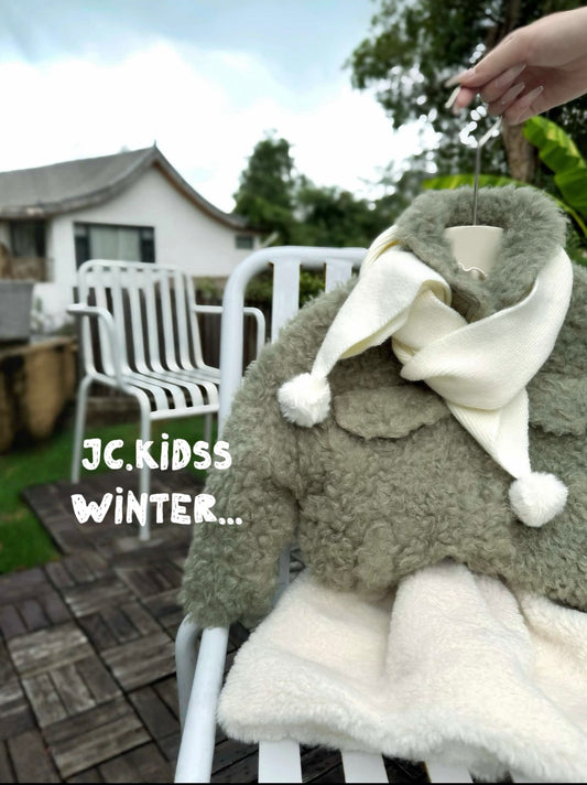 YKJK554 綠色羊膏毛外套