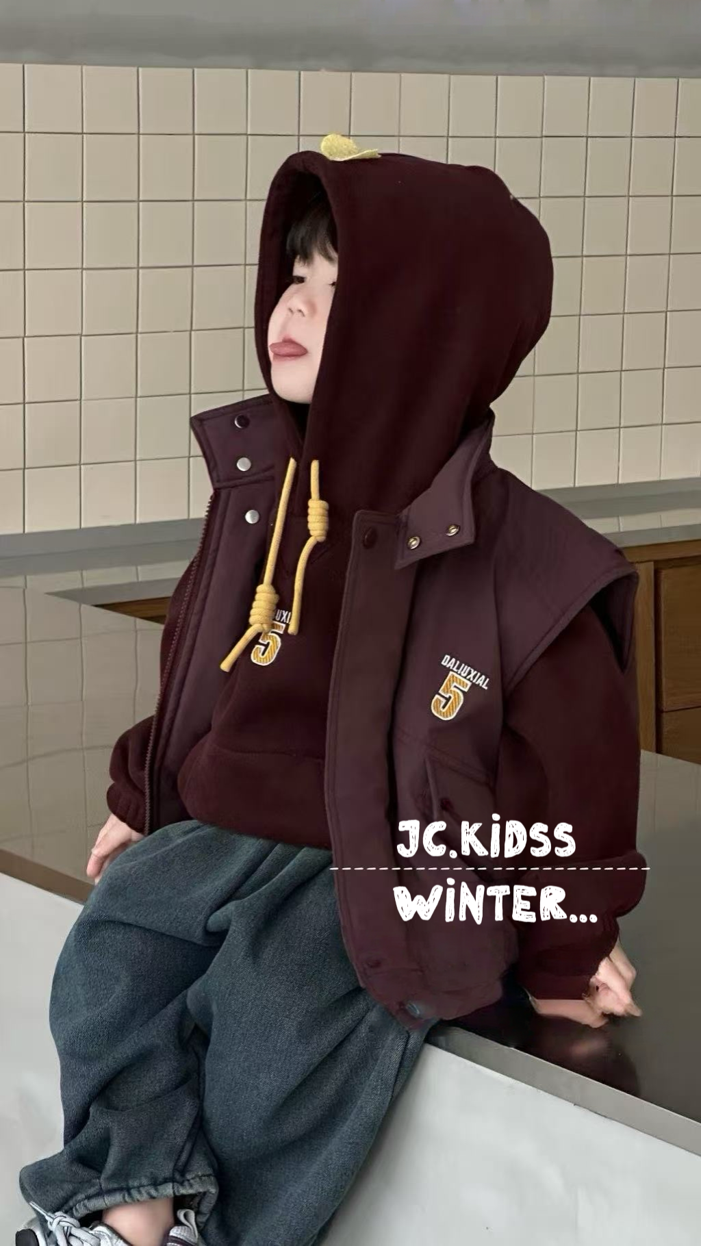 YKBS585酒紅衛衣連夾棉背心套裝