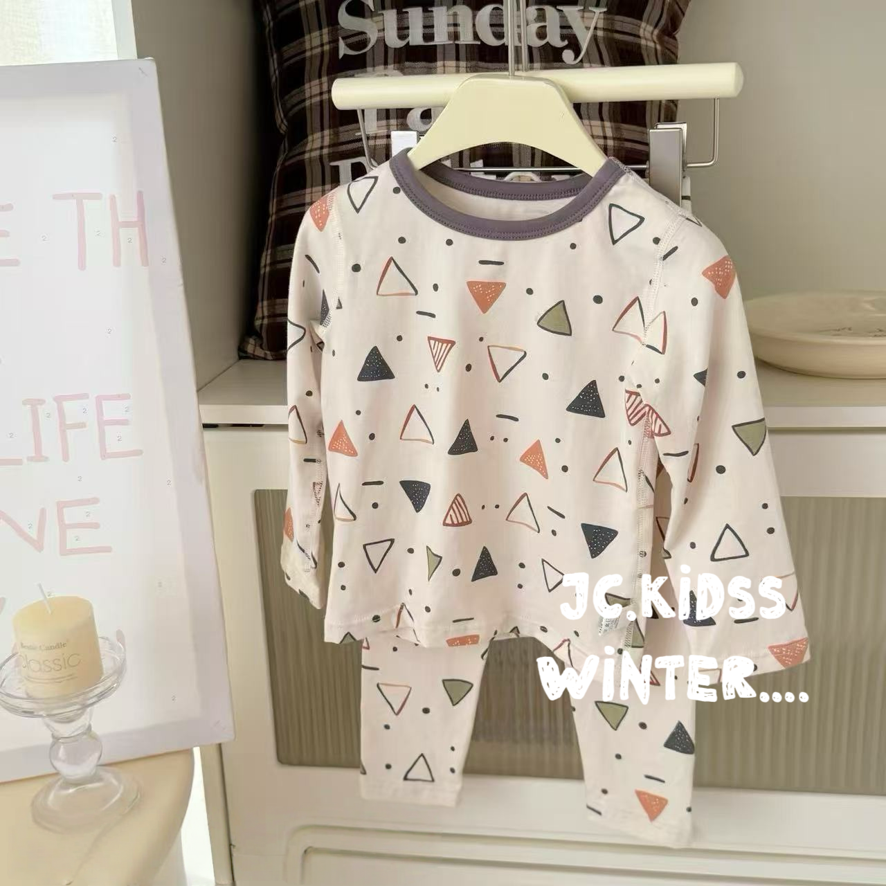 HW213 三角型圖案家居服